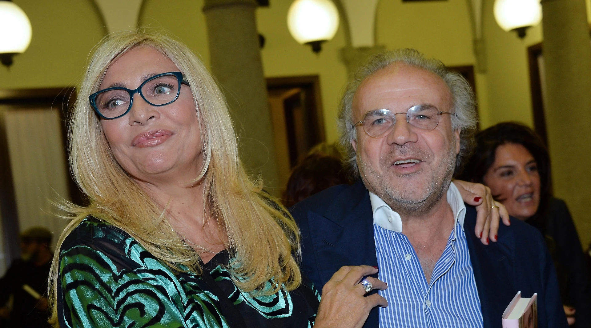 Domenica In, Jerry Calà e la bomba su Mara Venier prima dell'ospitata: "Corna nel giorno delle nozze...?"
