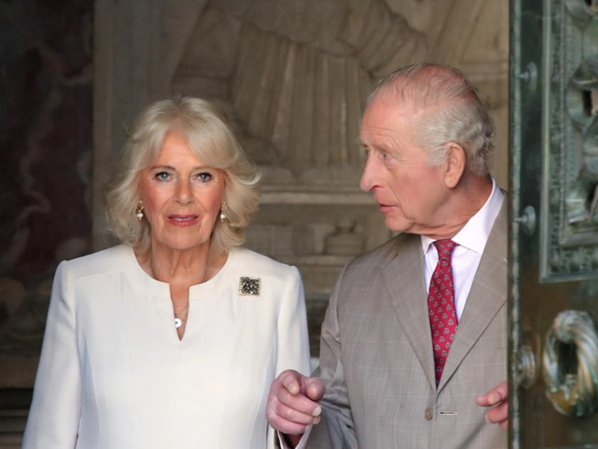 Principe Andrea "coperto per 6 anni": lo scoop della Bbc terremota i Windsor
