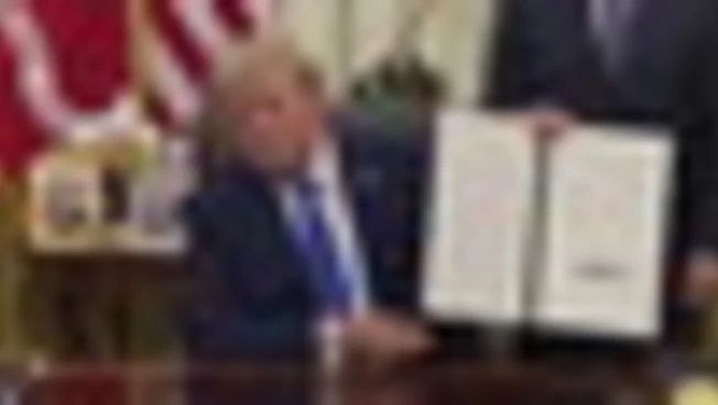 Trump torna ad attaccare lo Ius Soli, firmato nuovo ordine esecutivo