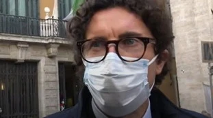 Danilo Toninelli sul piano Ciao: "Matteo Renzi? Non commento, porta pure sf**a"