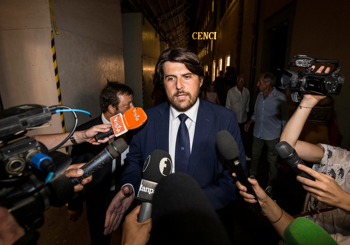 Sondaggi, Stefano Buffagni sbaglia a leggerli: "Alla peggio il M5s è quasi al doppio della Meloni"