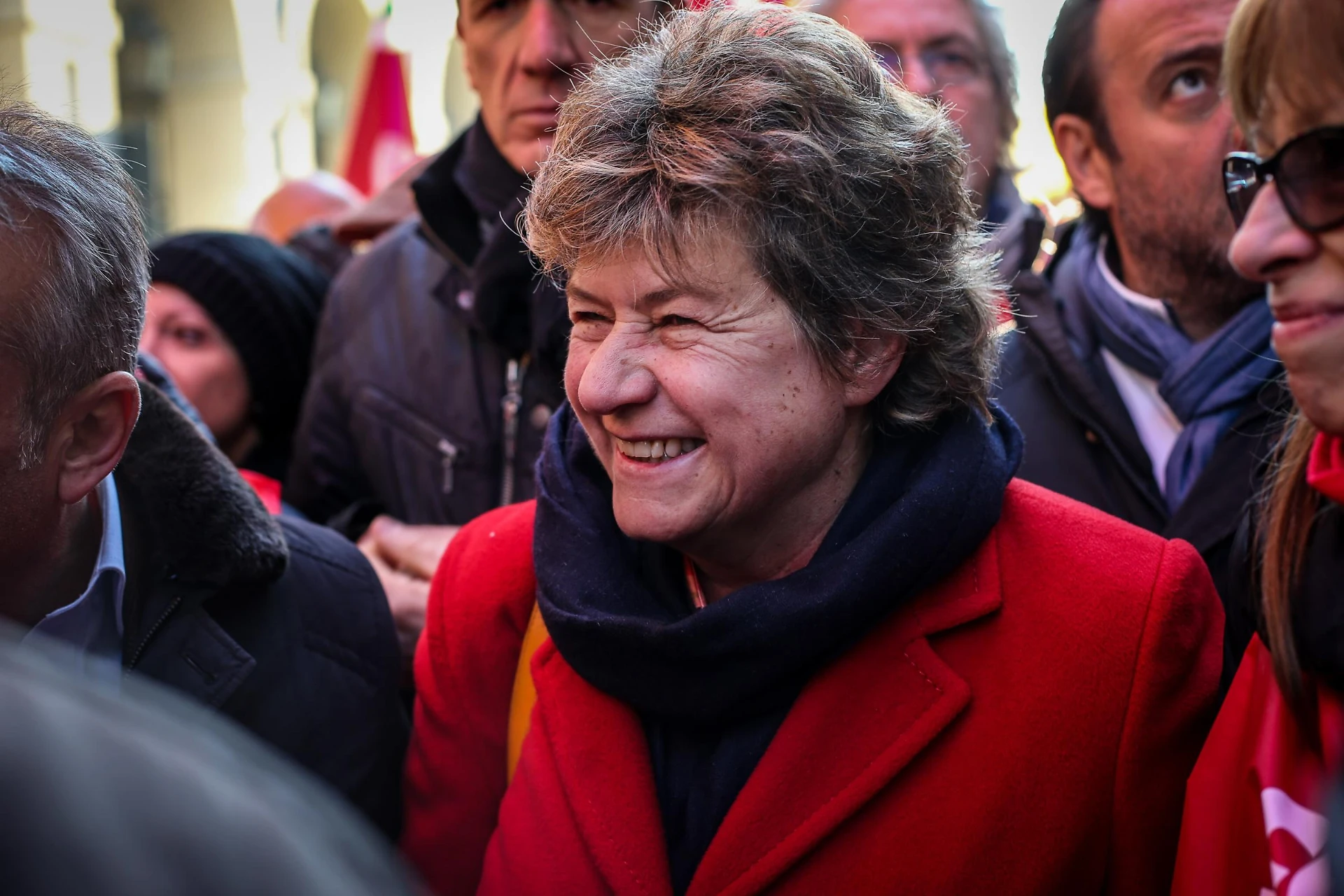 Renzi, la furbata sulle banche. Così fa godere la Camusso: toh, chi vuole candidare