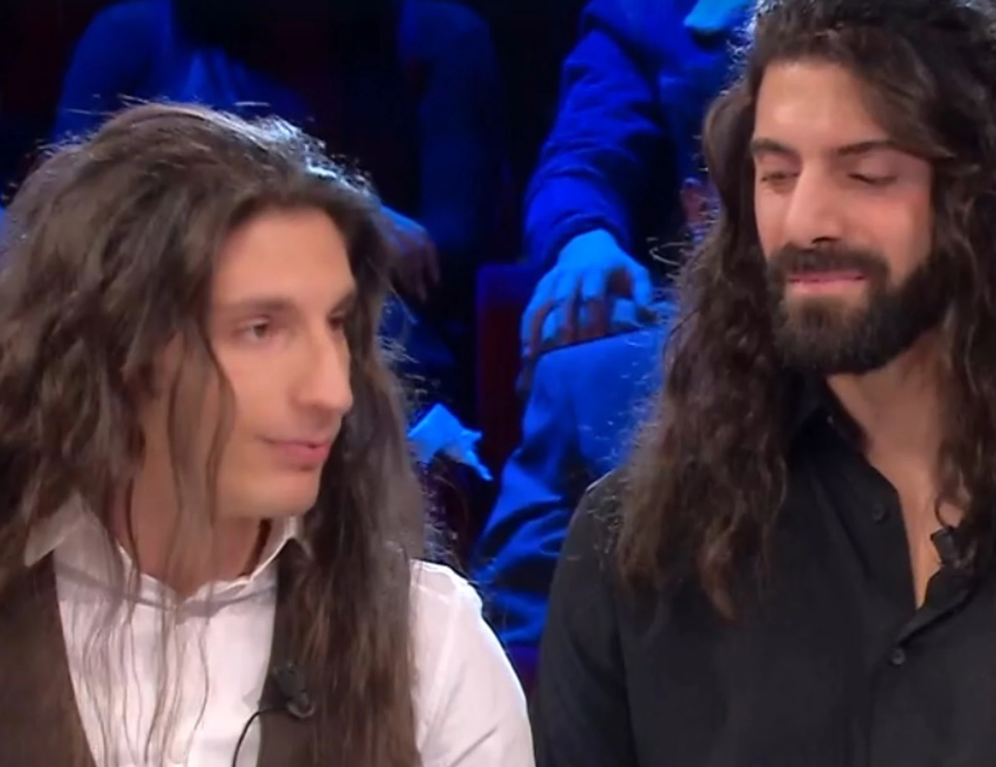 Affari Tuoi, attacco-choc a Sandokan e a suo cugino: "Ma che problemi avete in famiglia?"