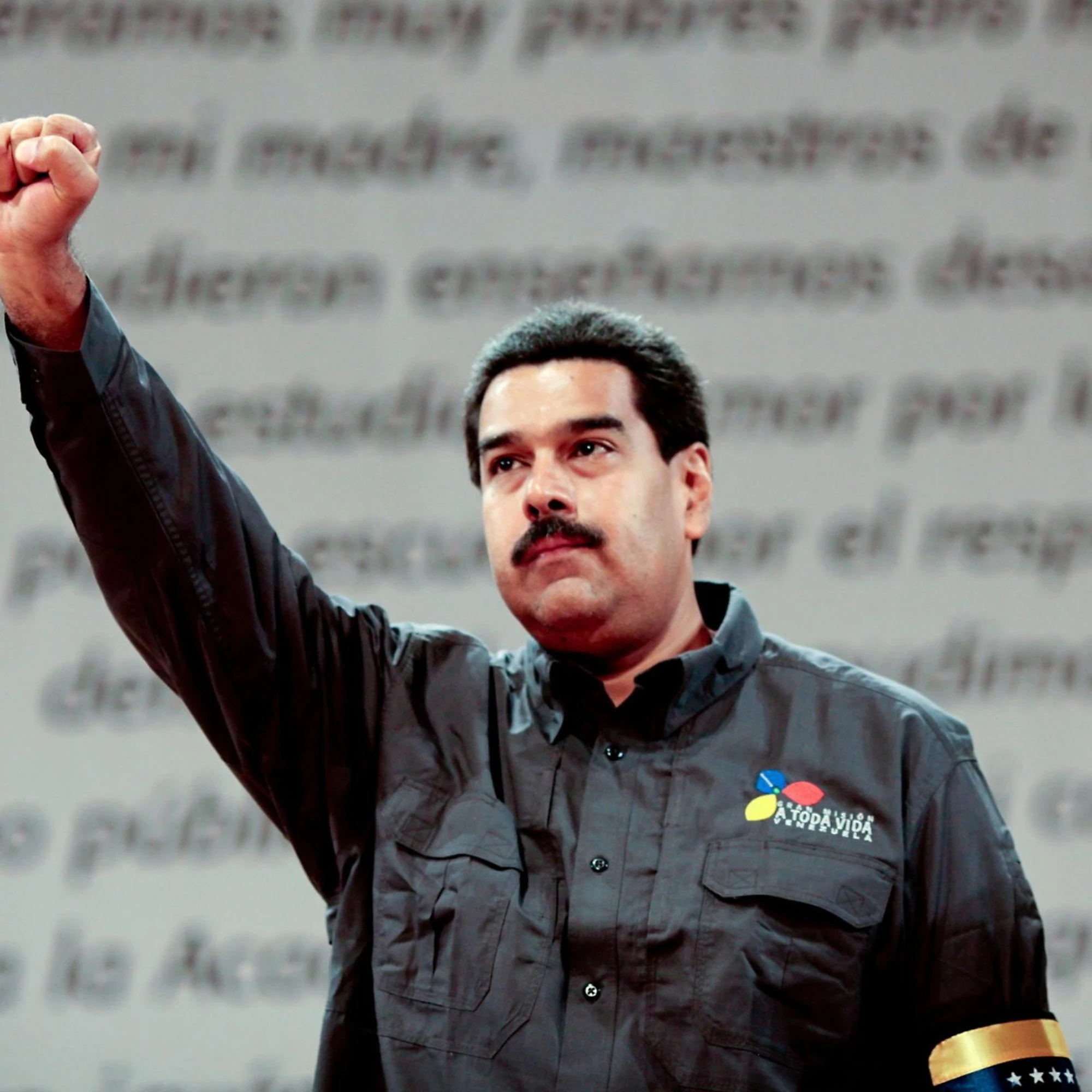 Come funziona il regime: bande, corruzione, amici