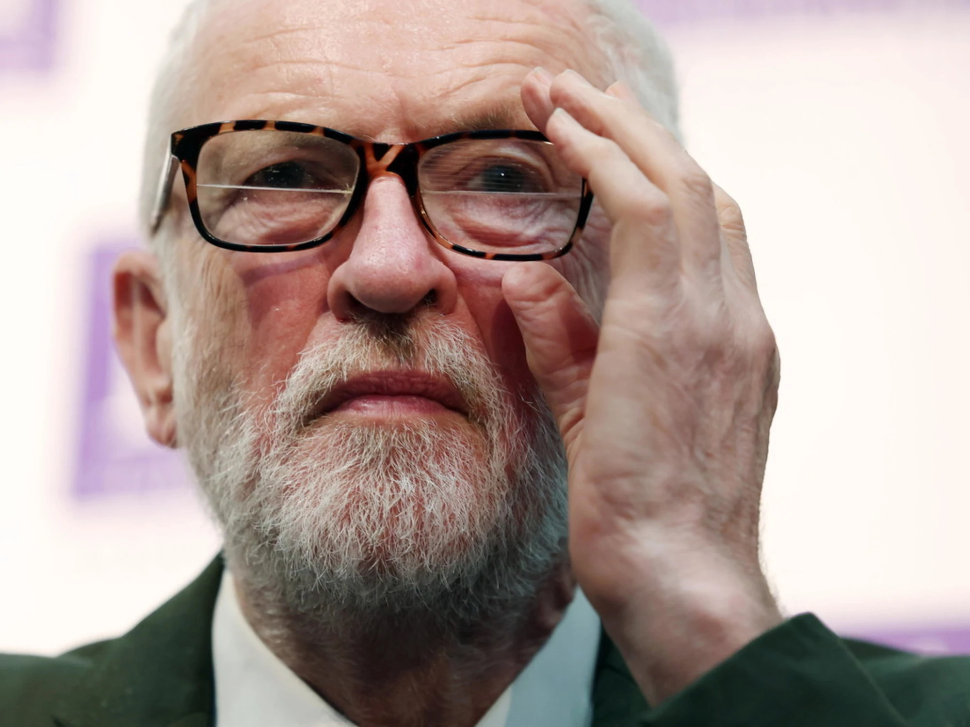 Il partito di Corbyn rosso-islamico non è ancora nato e già si sta spaccando