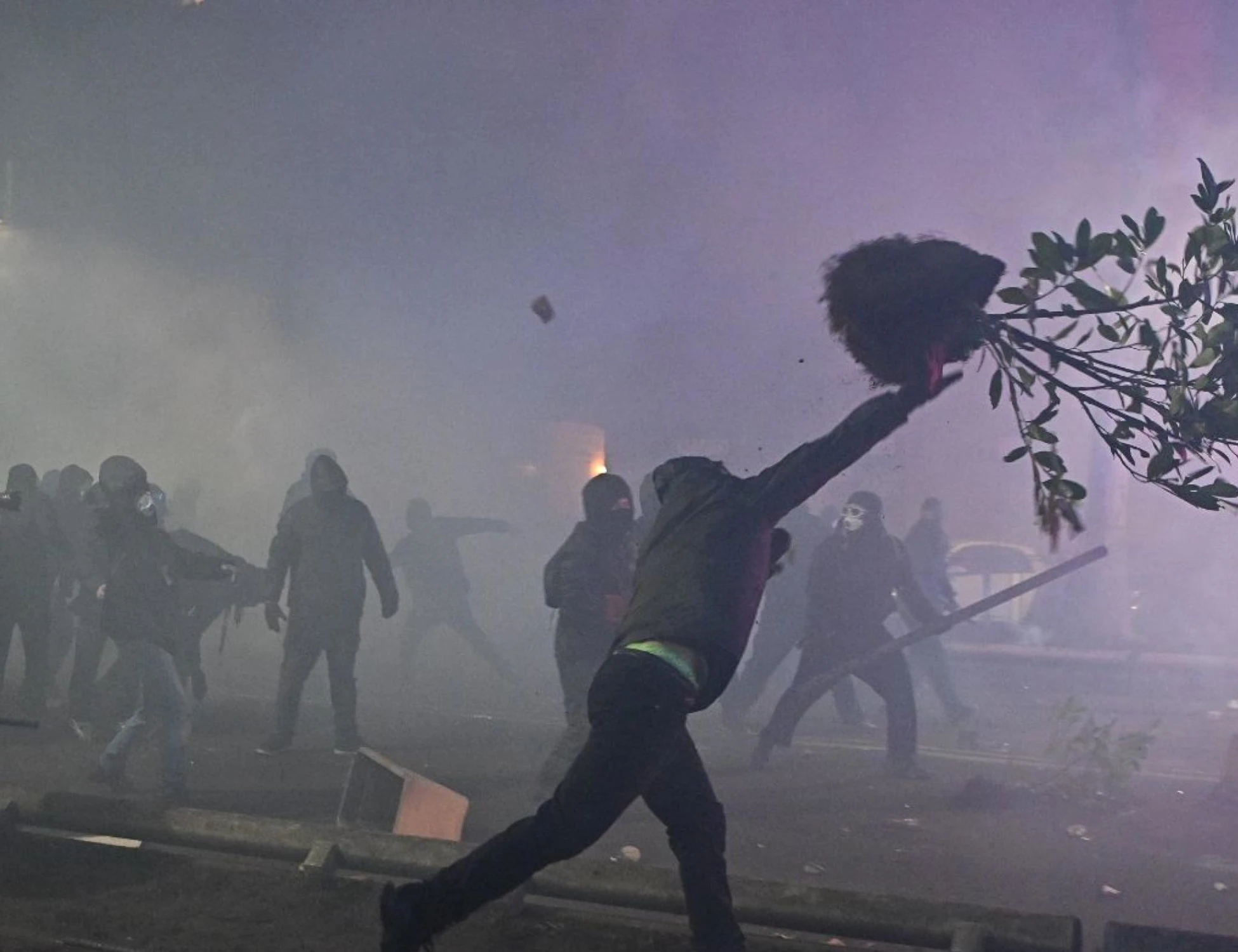 Askatasuna, troupe Rai aggredita e minacciata: "Non accettiamo intimidazioni"