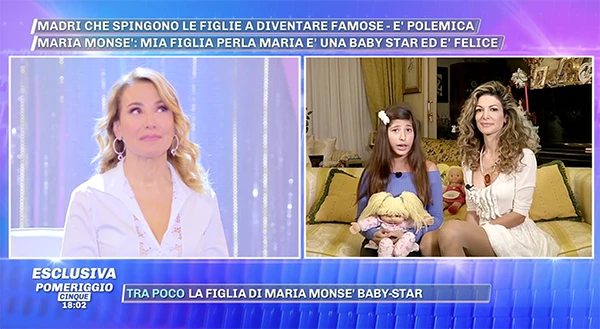 Pomeriggio 5, Barbara D&apos;Urso sconcertata. &quot;Vatti a confessare, perché...&quot;: roba mai vista in diretta