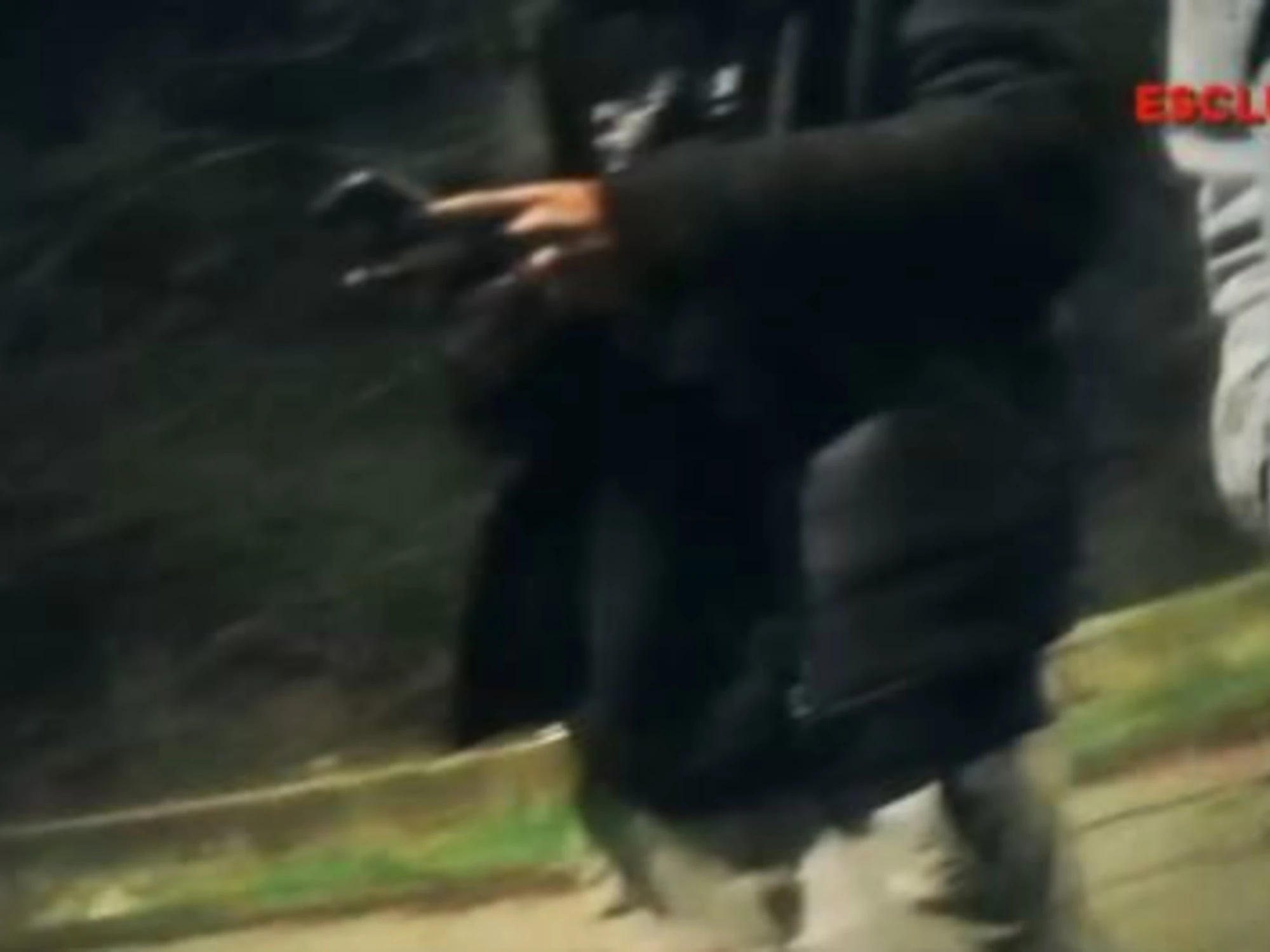 Fuori dal coro, "sono io quello del video del poliziotto...": confessione agghiacciante