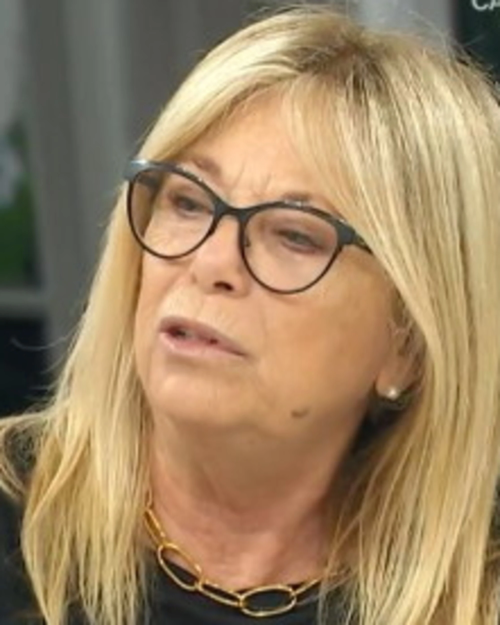 Affari tuoi, Rita Dalla Chiesa porta De Martino in vigilanza Rai