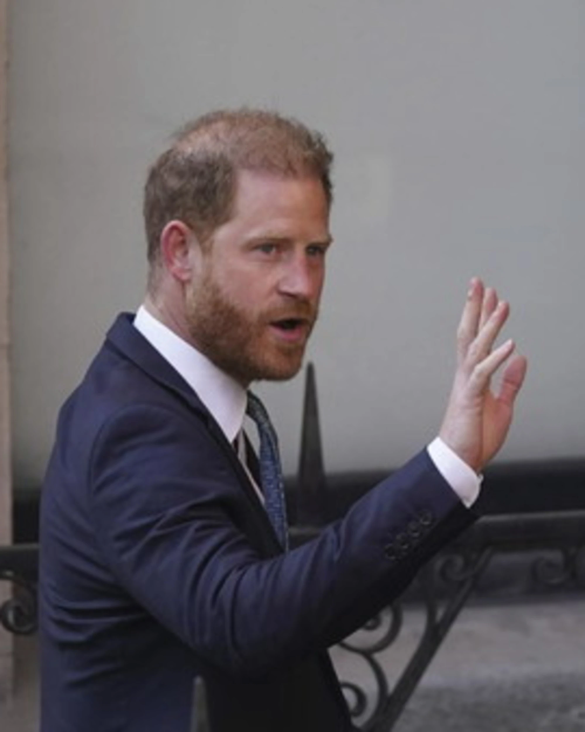 Principe Harry, in pericolo per una stalker: ecco chi è