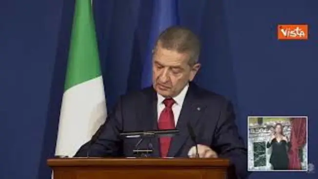 Leggi l'articolo: Panetta (Bankitalia): Shock energetico richiede di ricalibrare azione Bce sui tassi