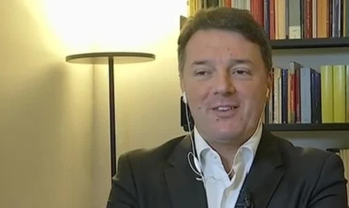 Matteo Renzi, la battuta a L'aria che tira: "Beppe Grillo che fa, la Sardina?". Gelo da Myrta Merlino