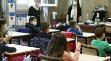 "Bambini, preghiamo per la Salernitana". Adesso il maestro finisce nei guai