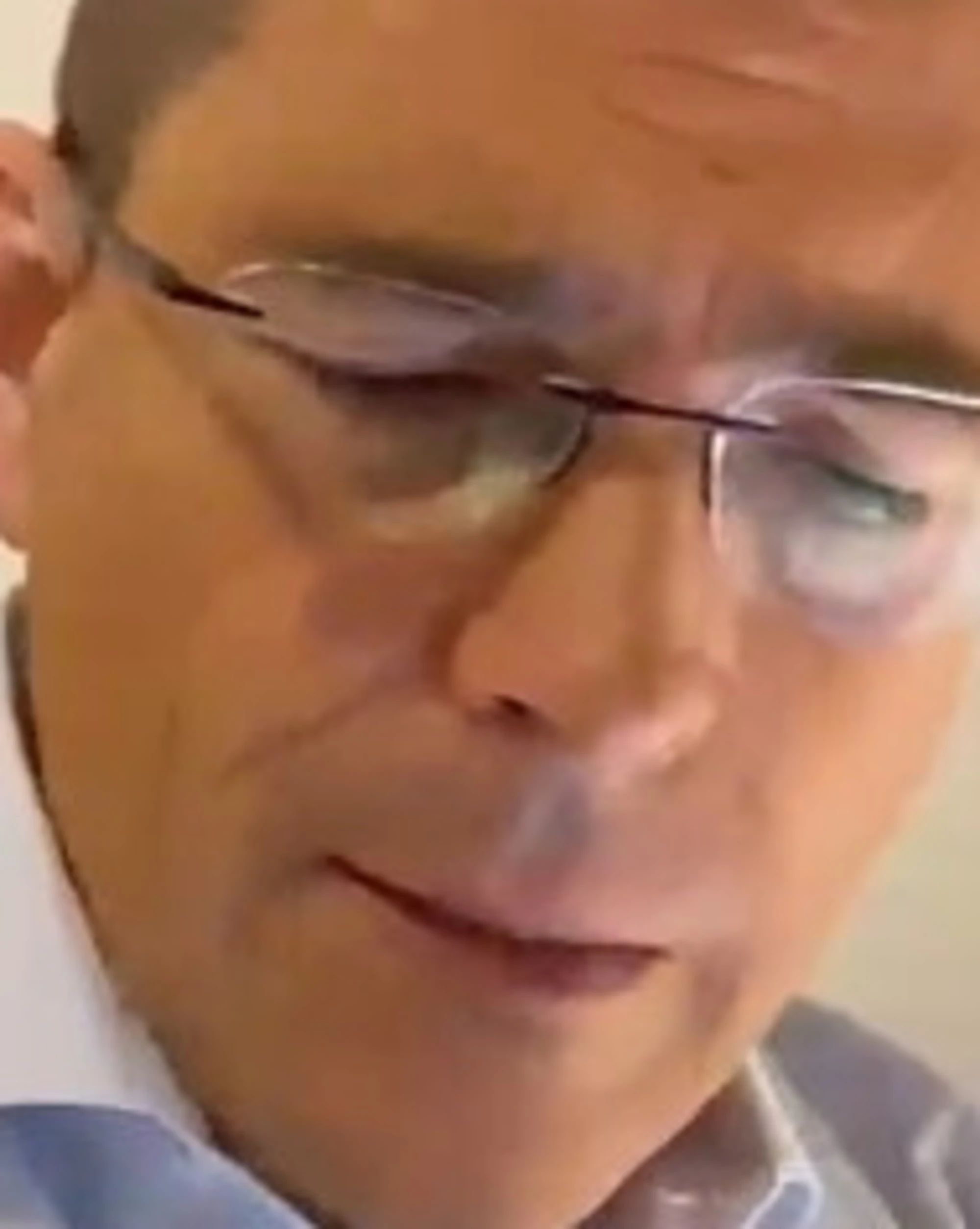 Capezzone, "il ritorno di Taruffi!". Meloni e Calenda, Pd in crisi isterica