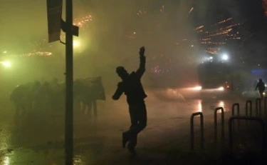 Milano-Cortina, scontri a Milano? Clamoroso, chi è la donna fermata dalla polizia