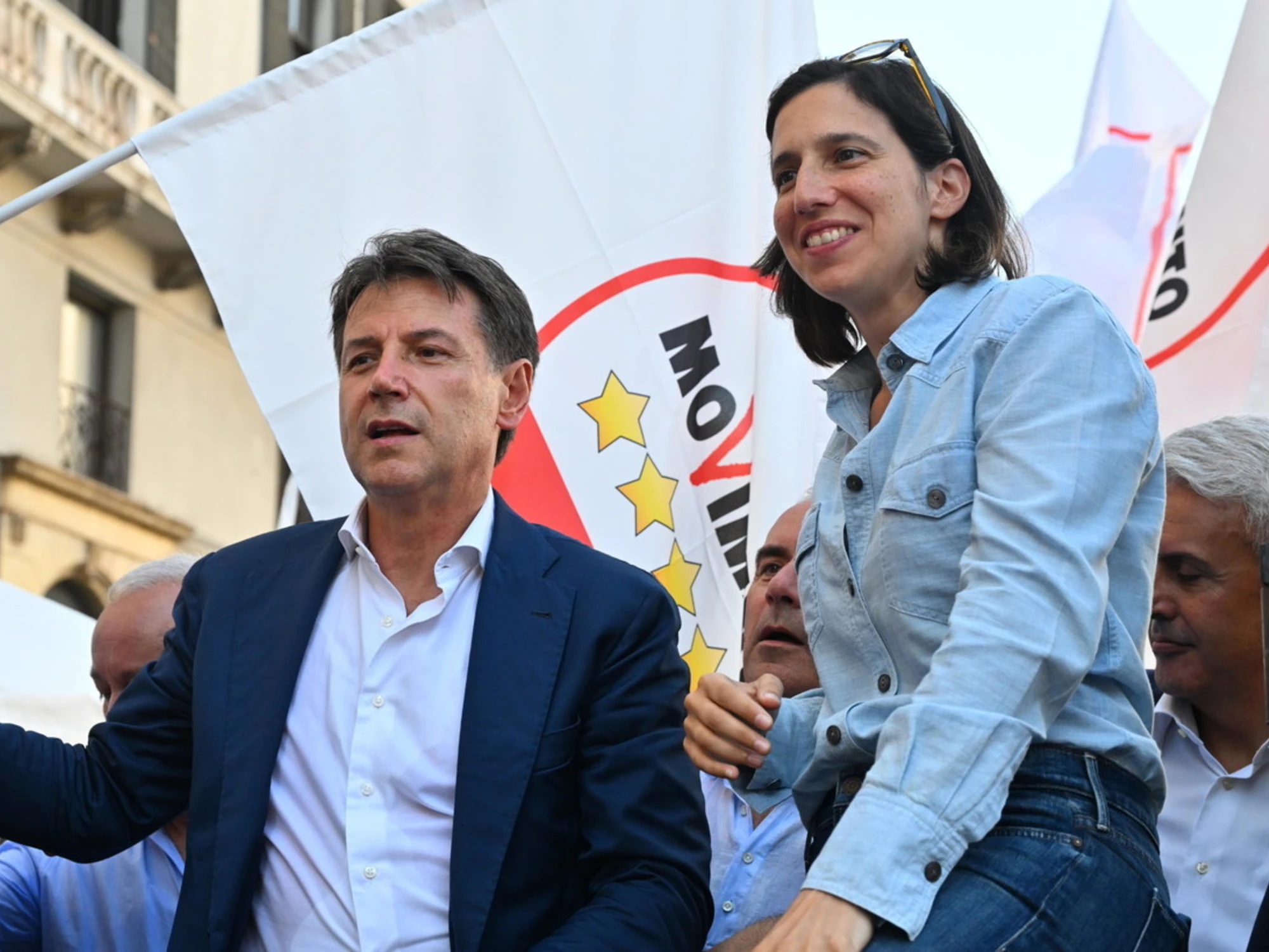 Il fronte del No si ribella alla riduzione delle accise