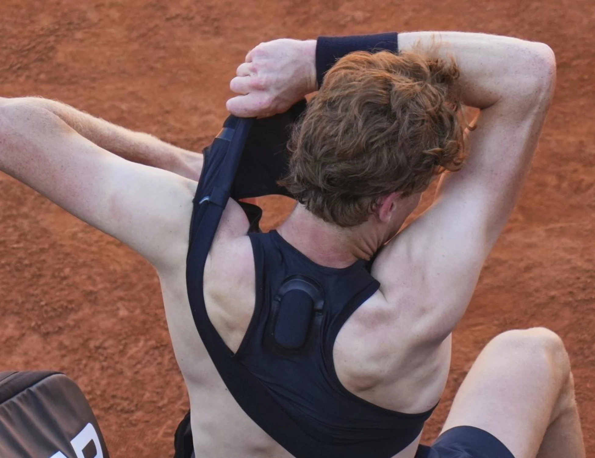 Jannik Sinner, il tormento: quel brusco gesto a fine partita