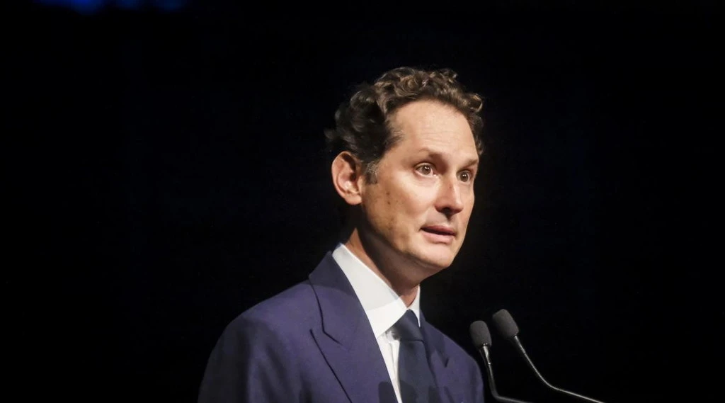 Stellantis, John Elkann a Fontana: "Pronto a venire in Parlamento"