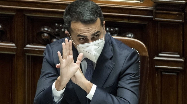 Luigi Di Maio, il retroscena sulla rissa al vertice M5s: "Cade Conte? Io sarò rieletto, voi no"