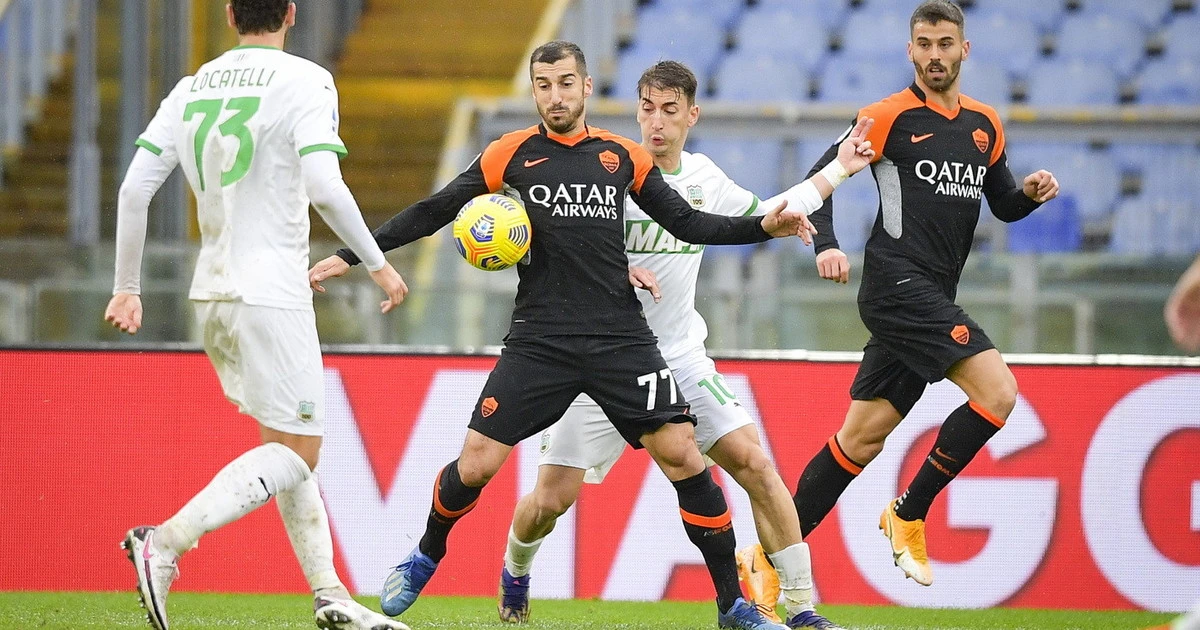 Serie A: Roma stoppata, Parma-Benevento a reti bianche e poker del Napoli