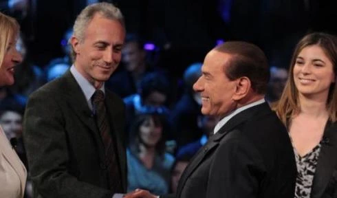 La profezia del Foglio: "Senza Berlusconi, Travaglio al Tg1, Bruno Vespa arrestato"