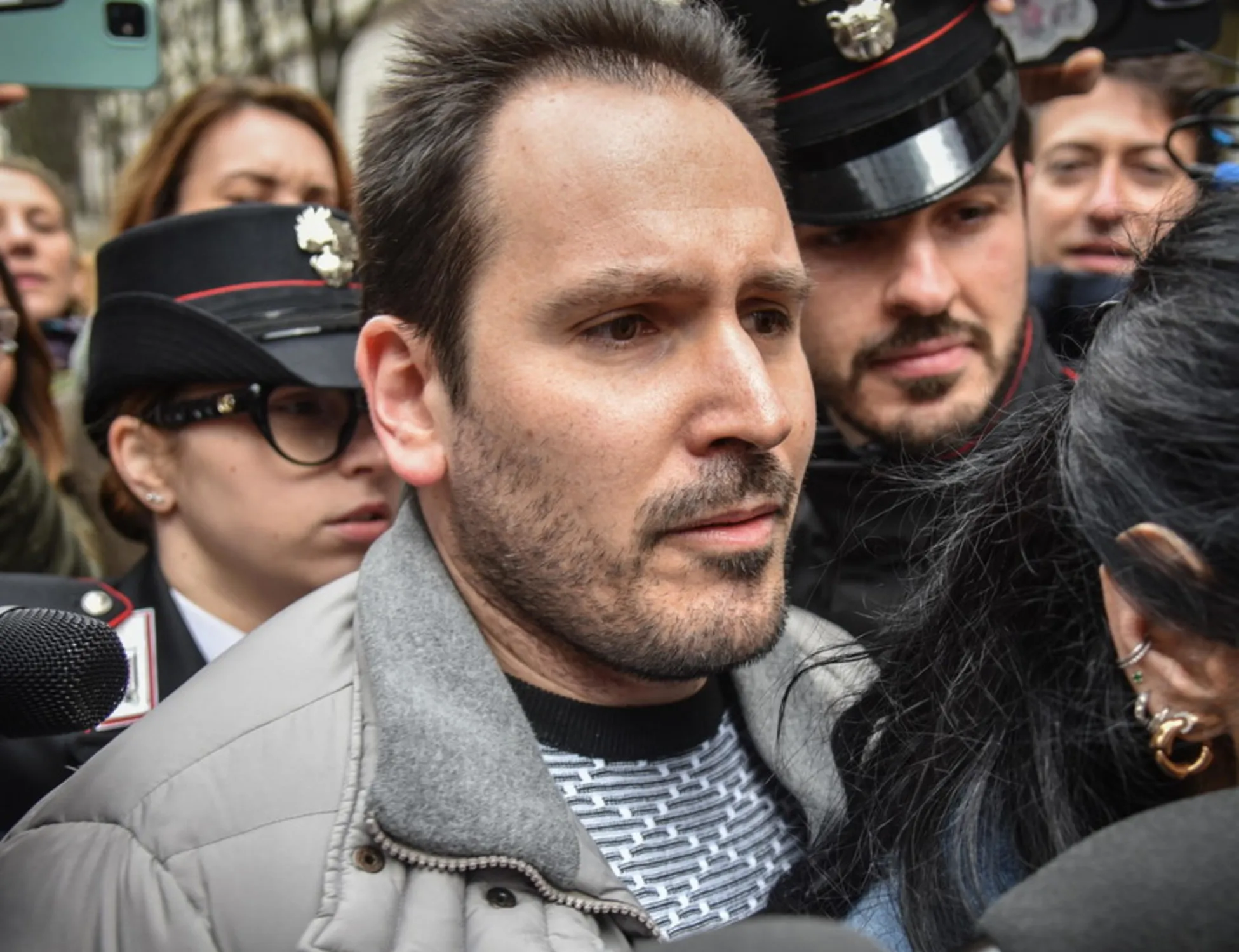 Leggi l'articolo: "Non sto vivendo, ho paura. La condanna di Stasi? Giusta": Sempio senza filtri da Vespa