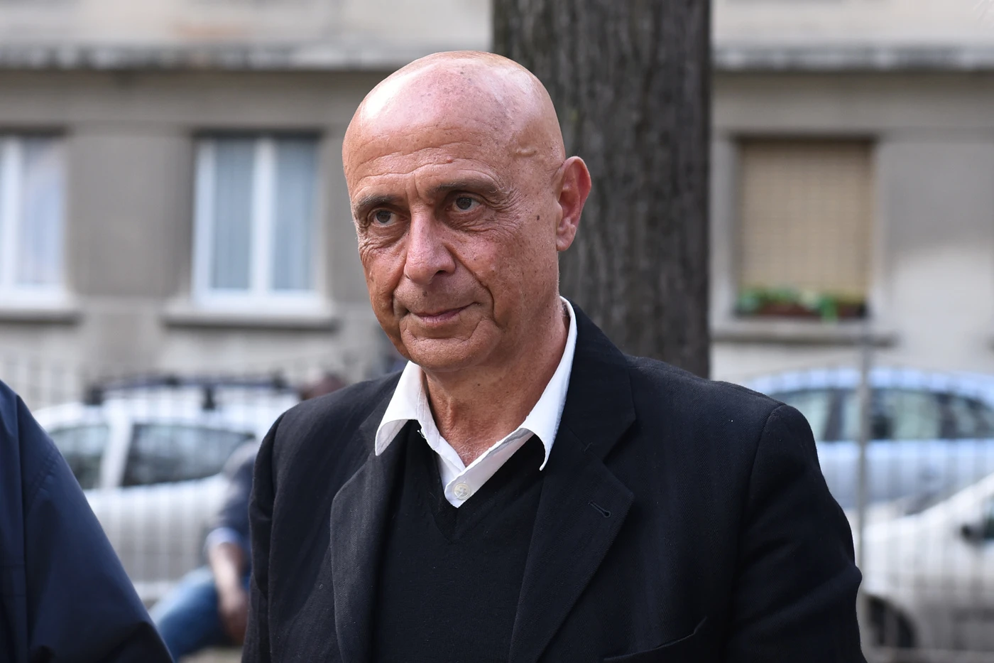 Pd, Nicola Zingaretti umiliato anche da Marco Minniti: come Lucia Annunziata, rifiuta la candidatura