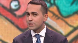 DiMartedì, Luigi Di Maio gioca sporco: "Tutto per evitare Meloni premier", menzogna e sfregio a Salvini