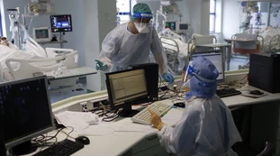 Coronavirus, il documento che allarma il governo: "Variante inglese più letale del 20-30%"