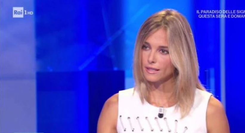 La vita in diretta, Francesca Fialdini perde la calma e sbotta con l'ospite in studio: "Quello che dici...."