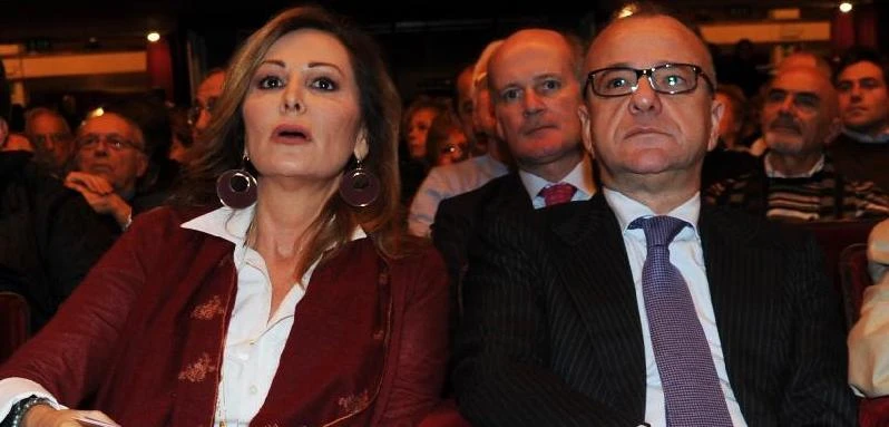 Forza Italia, ecco tutti i dubbi di Berlusconi