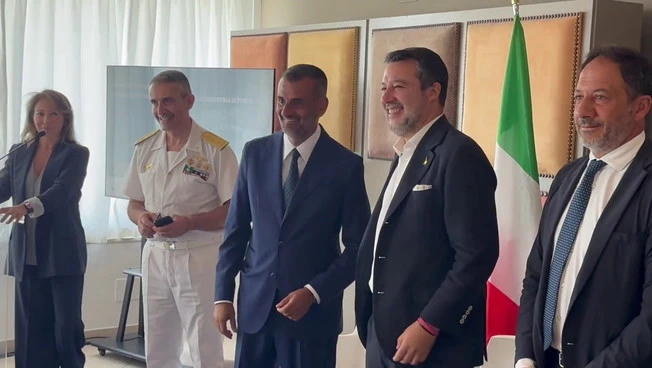 Salvini “Mai così tanti investimenti per opere pubbliche in Puglia”