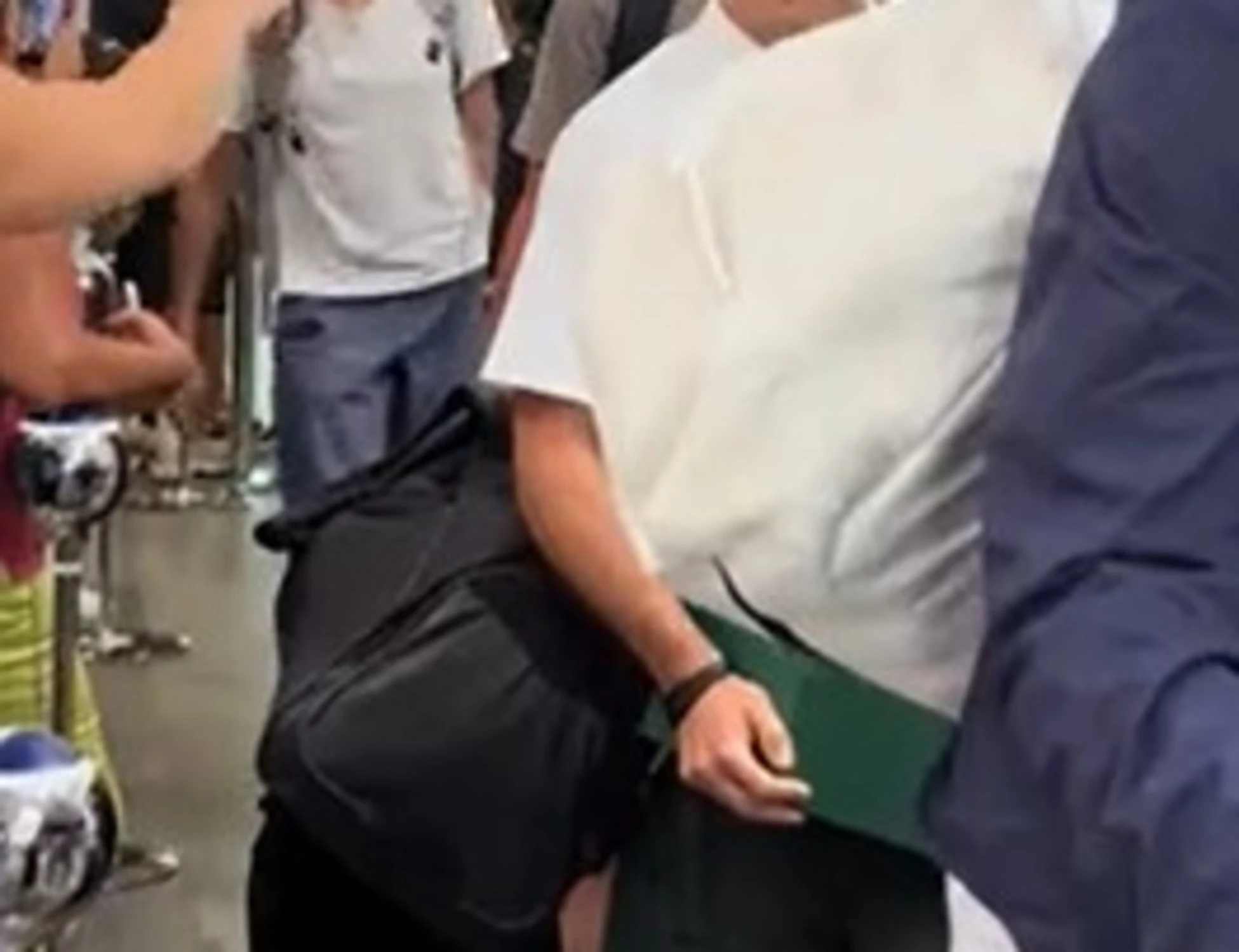 I tifosi aspettano Sinner: cosa si trovano davanti in aeroporto