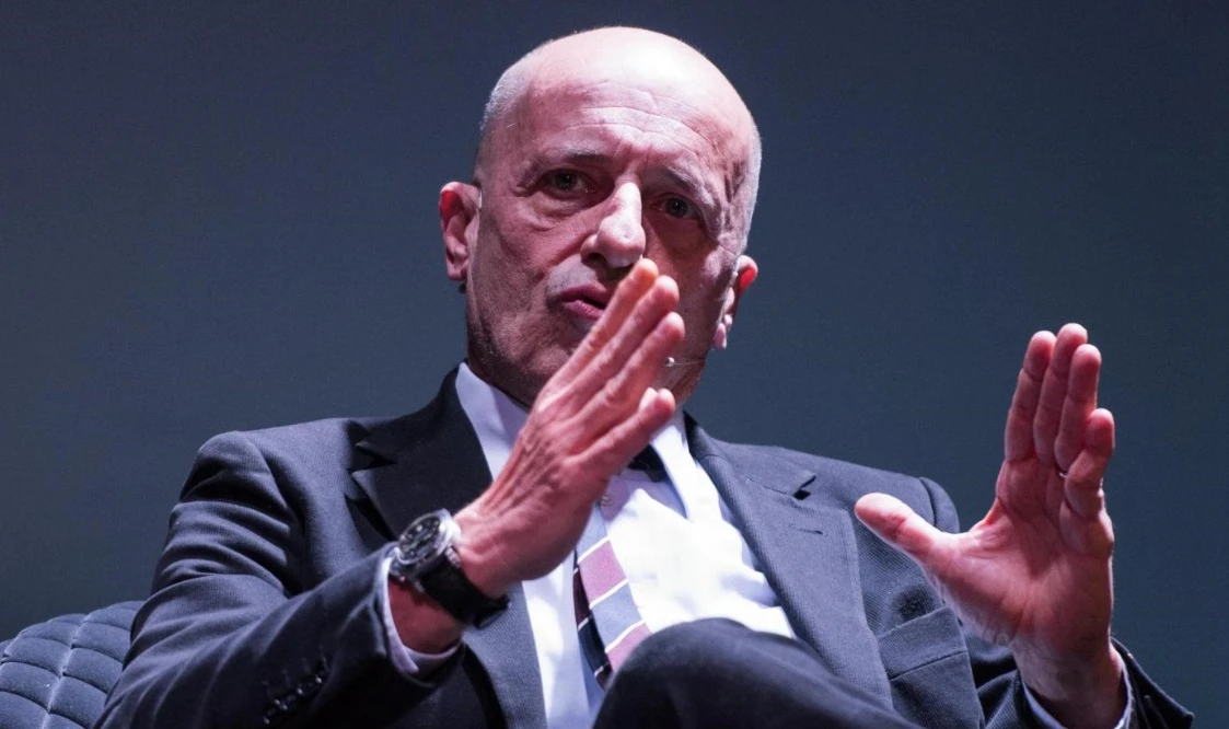 Alessandro Sallusti attacca Luigi Di Maio: metodo mafioso coi giornali che lo criticano