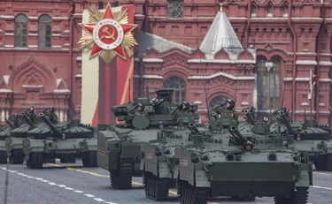 Vladimir Putin al Giorno della Vittoria: "Tutta la Russia contro l'Ucraina"