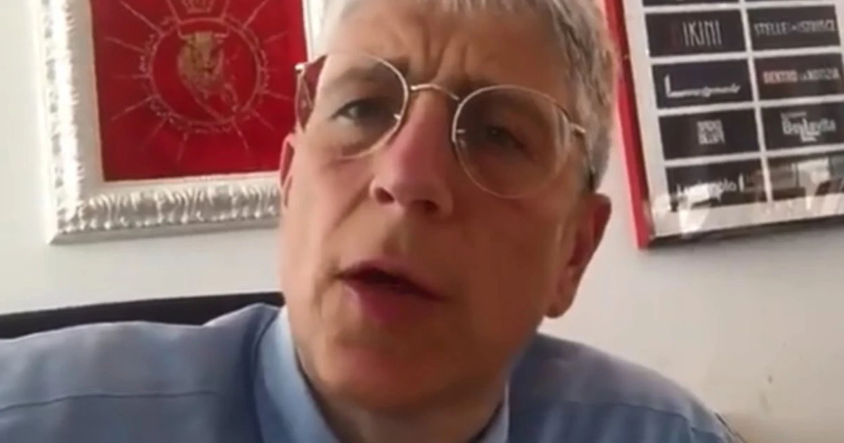 Mario Giordano: "Virus, salute e soldi. Gli sciacalli che hanno speculato sull'epidemia"