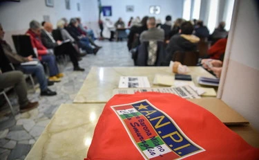 Fratelli d'Italia, furia contro l'Anpi: "Chiedete scusa", il messaggio sulle foibe è un caso
