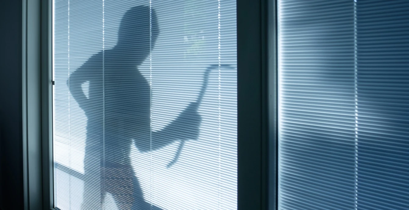 Legittima difesa anche se il ladro è disarmato. Ma il processo resterà obbligatorio