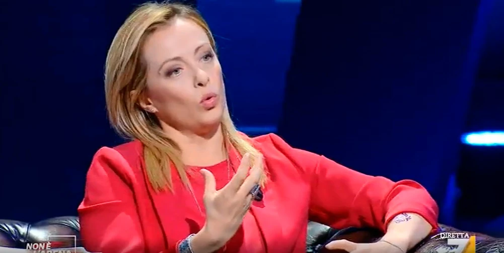 Giorgia Meloni a Non è l'Arena: "Un elettore M5s mi ha chiesto di vendicarlo per ciò che hanno fatto"