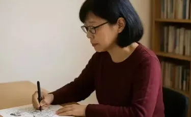 940x570