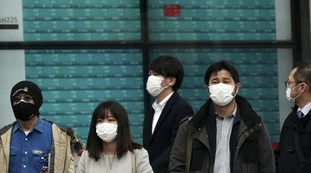 Coronavirus? "Molto peggio", già 1.700 morti: polmonite devastante alle porte dell'Euorpa, allarme del governo