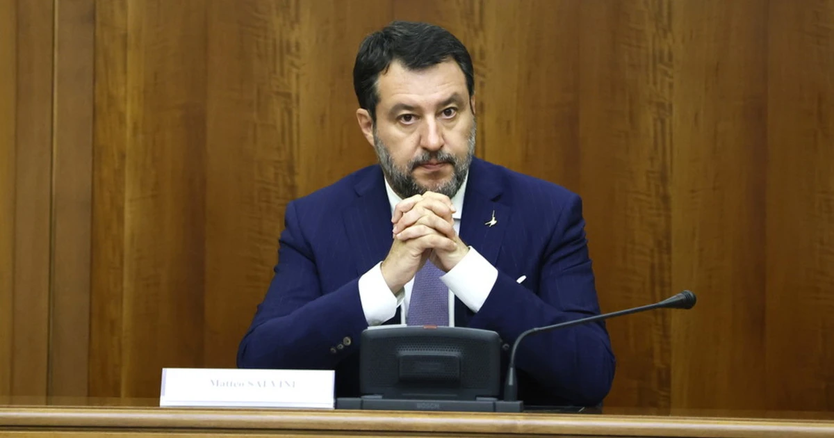 Il trapper contro Salvini? Sallusti: "Oriana Fallaci aveva previsto tutto"