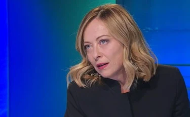 Giorgia Meloni intervistata da Mentana: Ucraina, Nato, riforme e la stoccata a Schlein e Conte