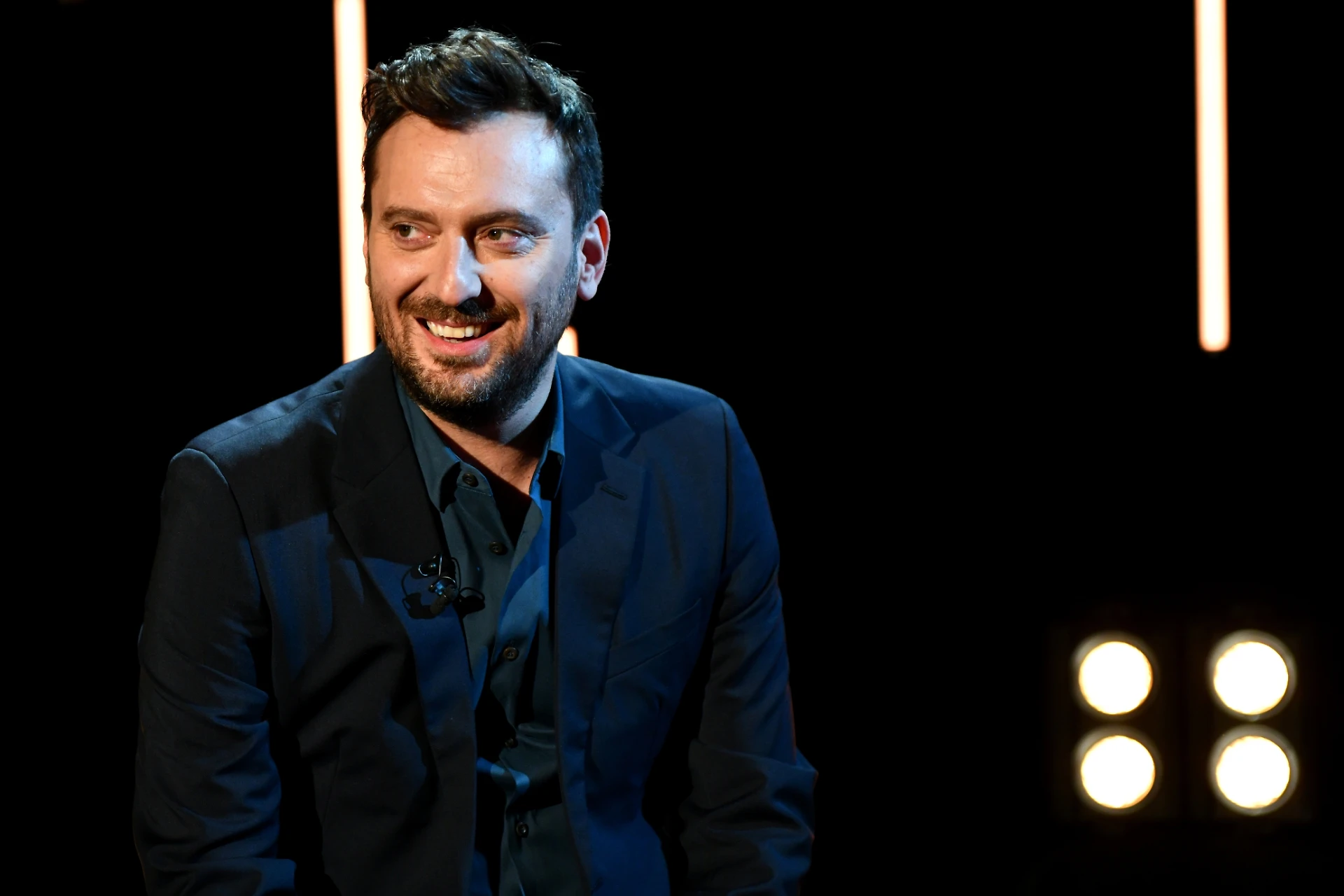 Cesare Cremonini: "I miei 20 anni di carriera". Il racconto tra pubblico e privato a Sky TG24