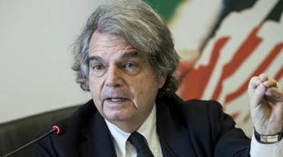 Renato Brunetta, l'indiscrezione: "Maggioranza liquefatta, o governo tecnico o di unità nazionale"