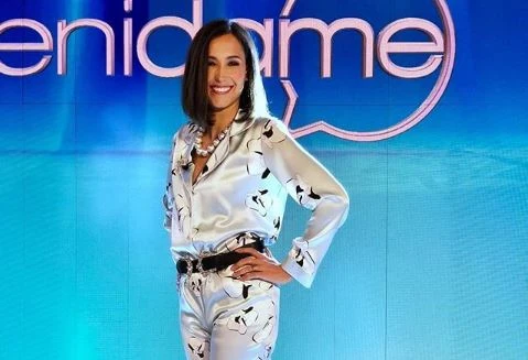 Vieni da me, Caterina Balivo dietro le quinte senza trucco e senza "aiutini": la foto pazzesca