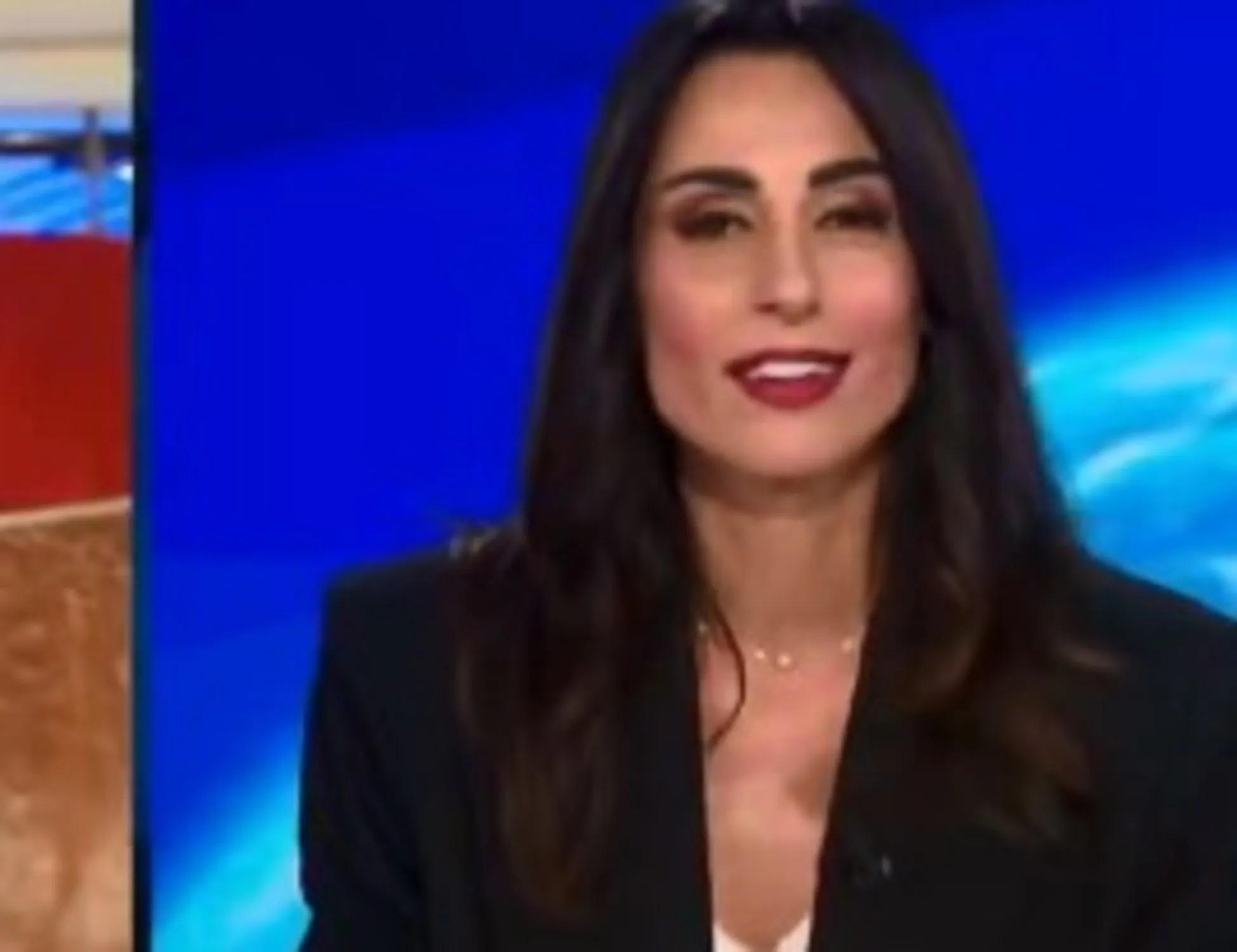 Leggi l'articolo: "Conduci con me?": Conti spiazza la Cardinaletti