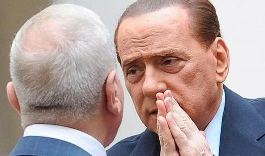 Berlusconi "freddo" con Gianni Letta:"Col Colle hai fallito la trattiva"...e lo "zio" sta con Alfano