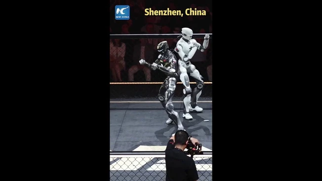 Cina, robot umanoidi si sfidano nel primo campionato mondiale di combattimento