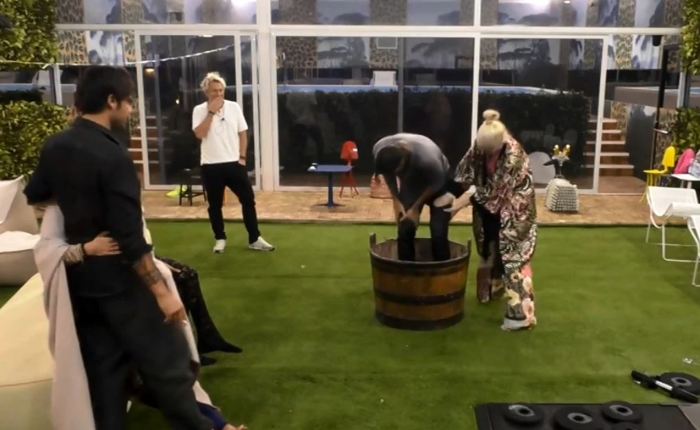 Grande Fratello Vip, l'indiscrezione clamorosa da Mediaset: cambia la programmazione del reality